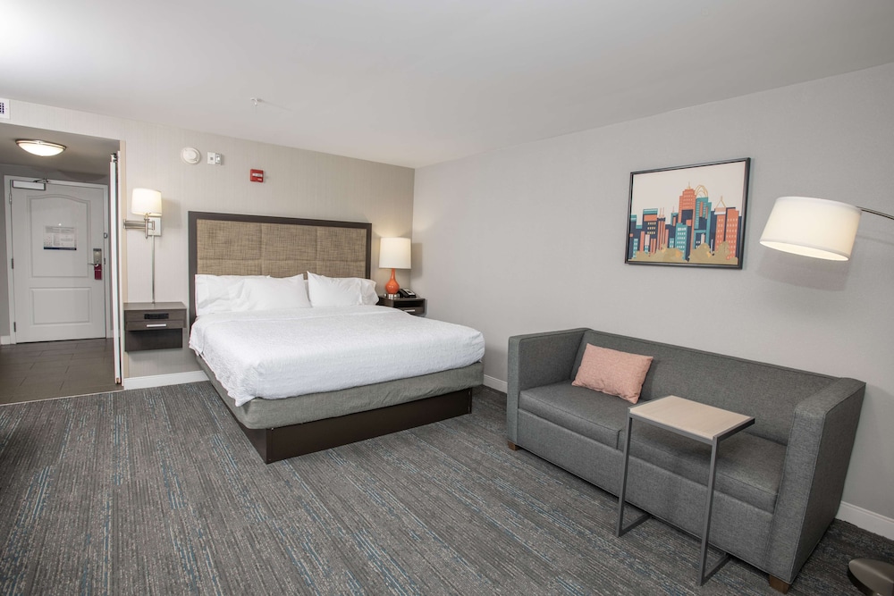 Hampton Inn & Suites Cincinnati Kenwood - photo 5