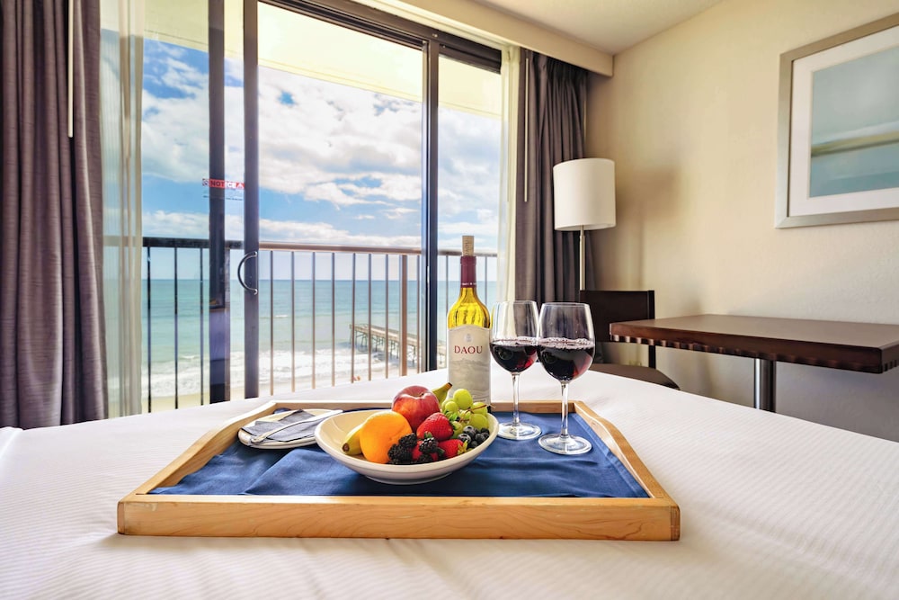 DoubleTree by Hilton Atlantic Beach Oceanfront - photo 12