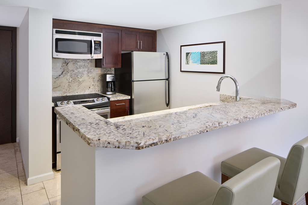 Ilikai Hotel & Luxury Suites - photo 45