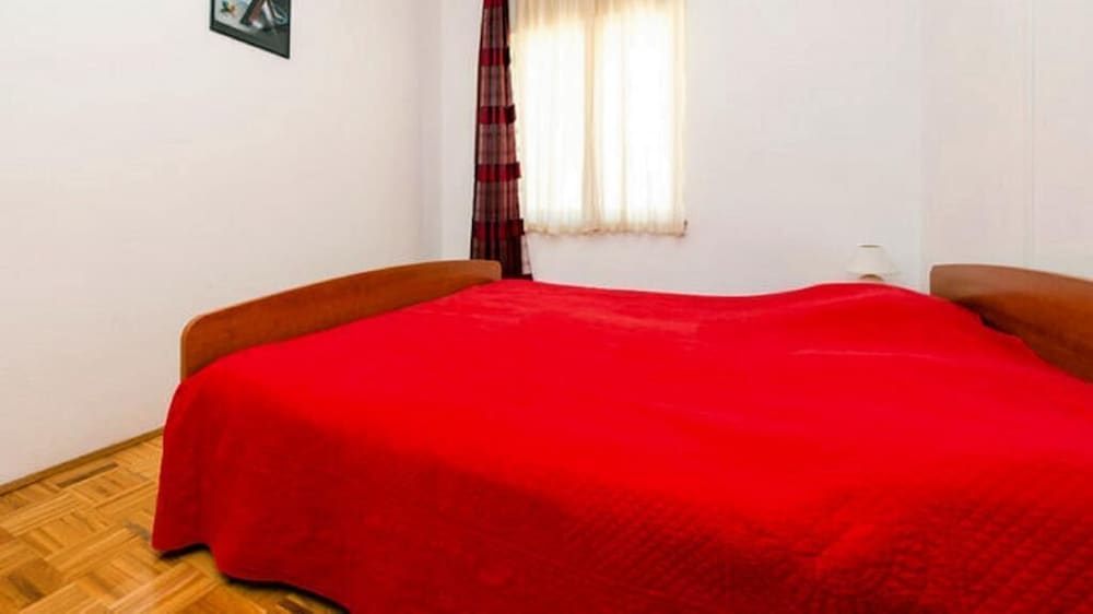 Cozy Apartment In Zaton Mali With Wifi