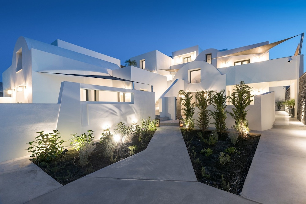 Karat Suites in Mesaria, Greece