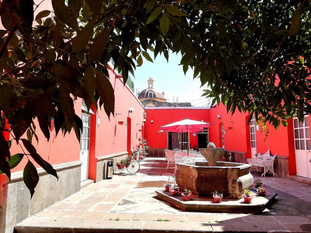 Urbania Hostels - last minute hotel in Puebla