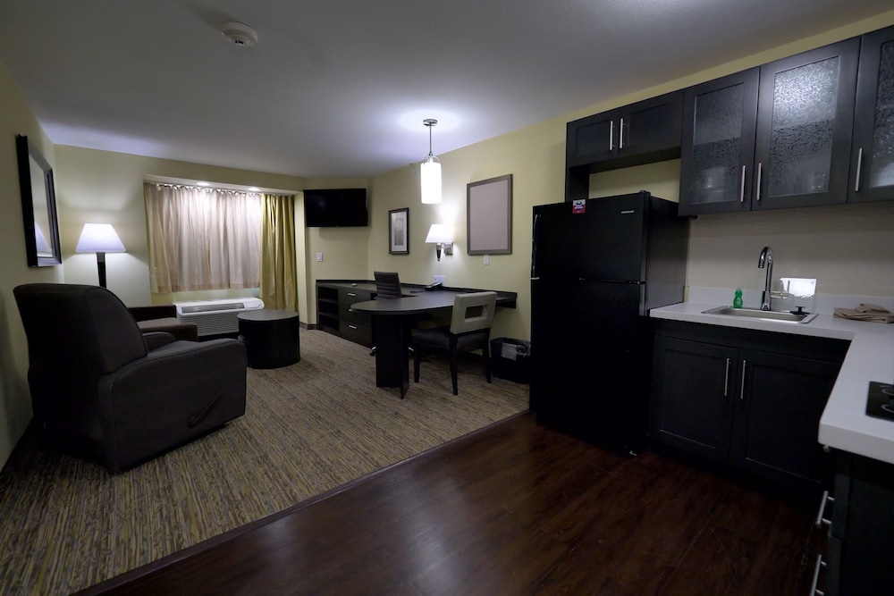 Candlewood Suites Grand Prairie Arlington by IHG - photo 23