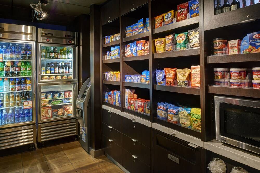 Courtyard by Marriott Cincinnati Covington - photo 21