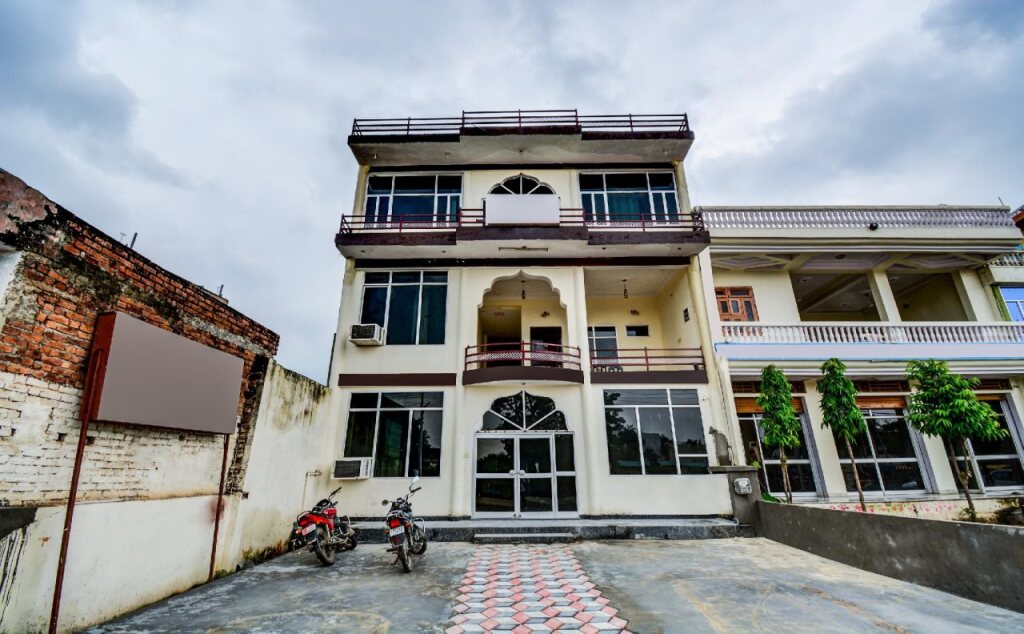 Hotel Saif by OYO in Sawai Madhopur, India