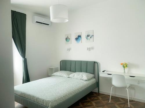Apartment 29 — 4-Star Luxury Hotel in Rome, Italy