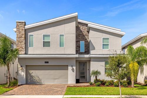 7 Bedrooms 6 Bathrooms Champions Gate 9009 St - photo 2