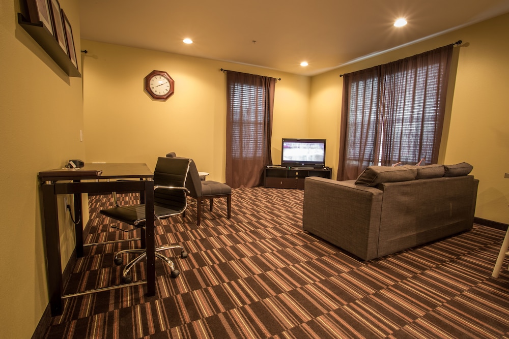 Inn at Wecoma - photo 30