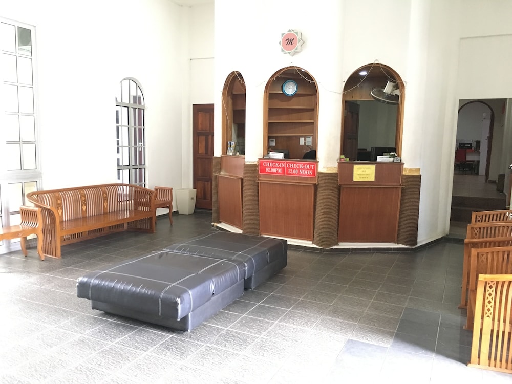Landcons Hotel — Kuah — photo 4