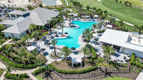 Azario Sunrise Active Lifestyle Community Near Ami And Tampa — Bradenton
