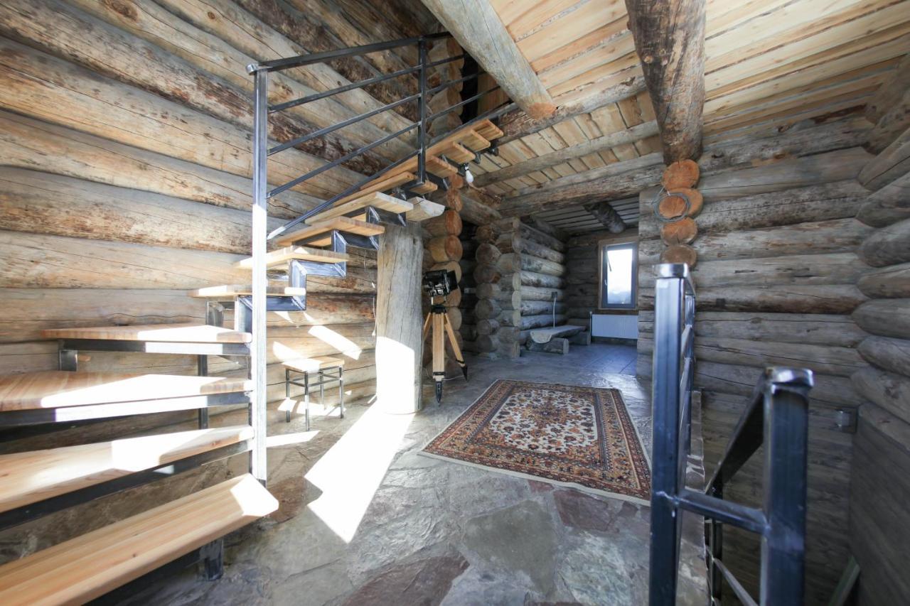 Mountain Cricket Chalets and Apartments Gudauri