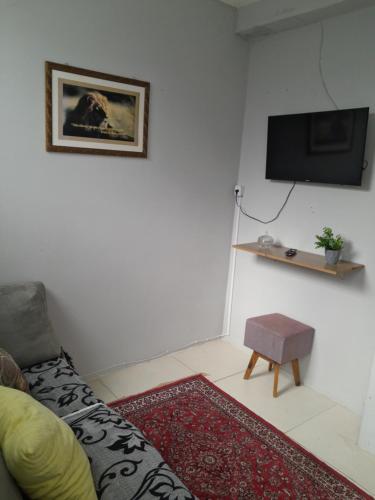 Pensionato Real Masculino — hotel in Jandira