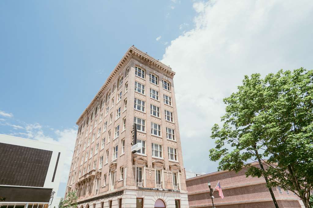 The Esquire Hotel Downtown Gastonia an Ascend Collection Hotel - featured photo