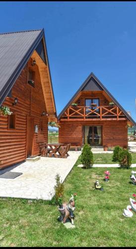 Big bear villas — 4-Star Luxury Hotel in Zabljak, Montenegro