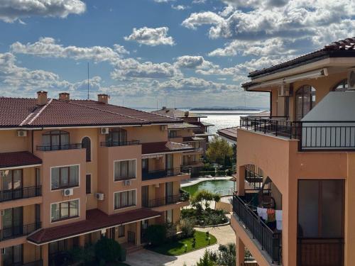 Sveti Vlas Sky Dreams Apartment — 4-Star Luxury Hotel in Sveti Vlas, Bulgaria