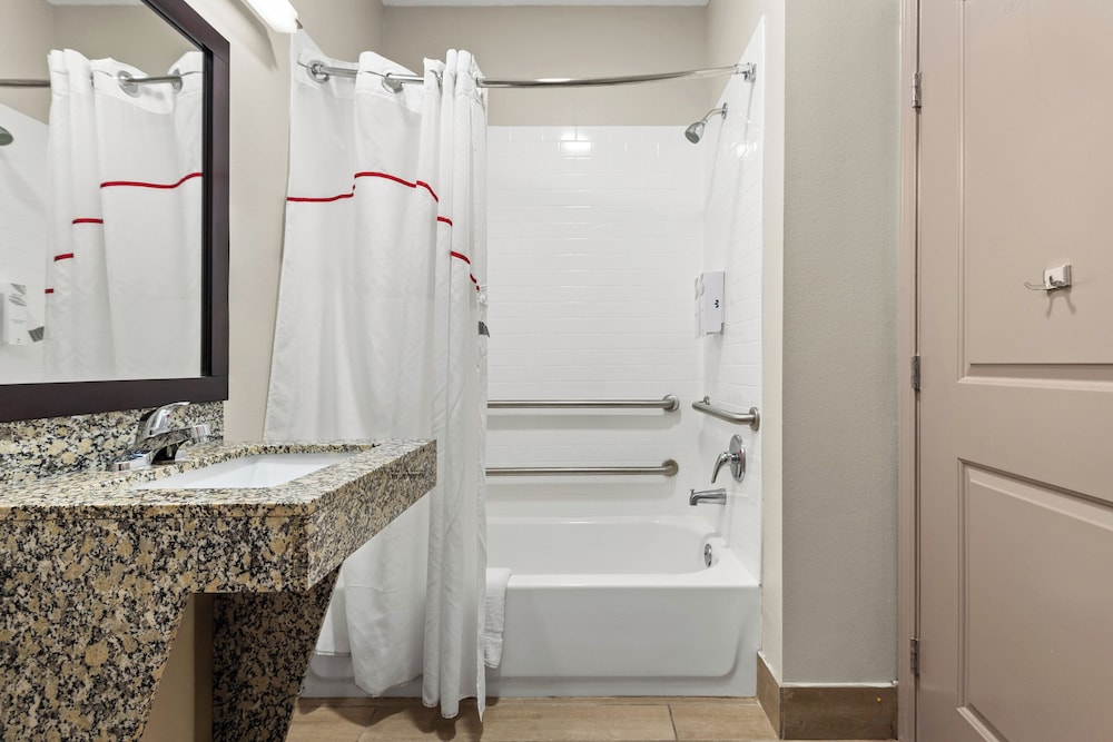 Baymont by Wyndham Baton Rouge - photo 25