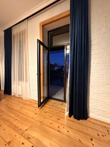 Apartment Riverside