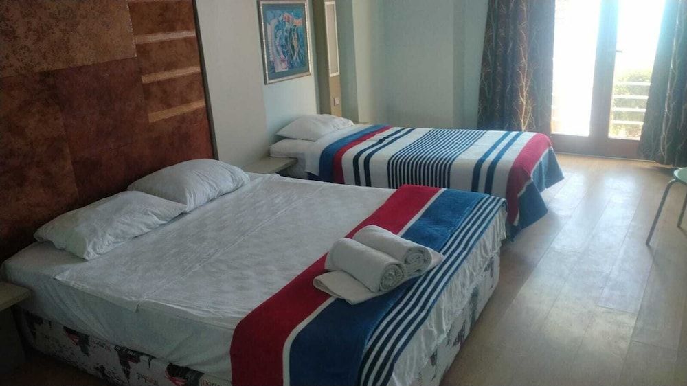 Mar Beach Hotel — Turgutreis