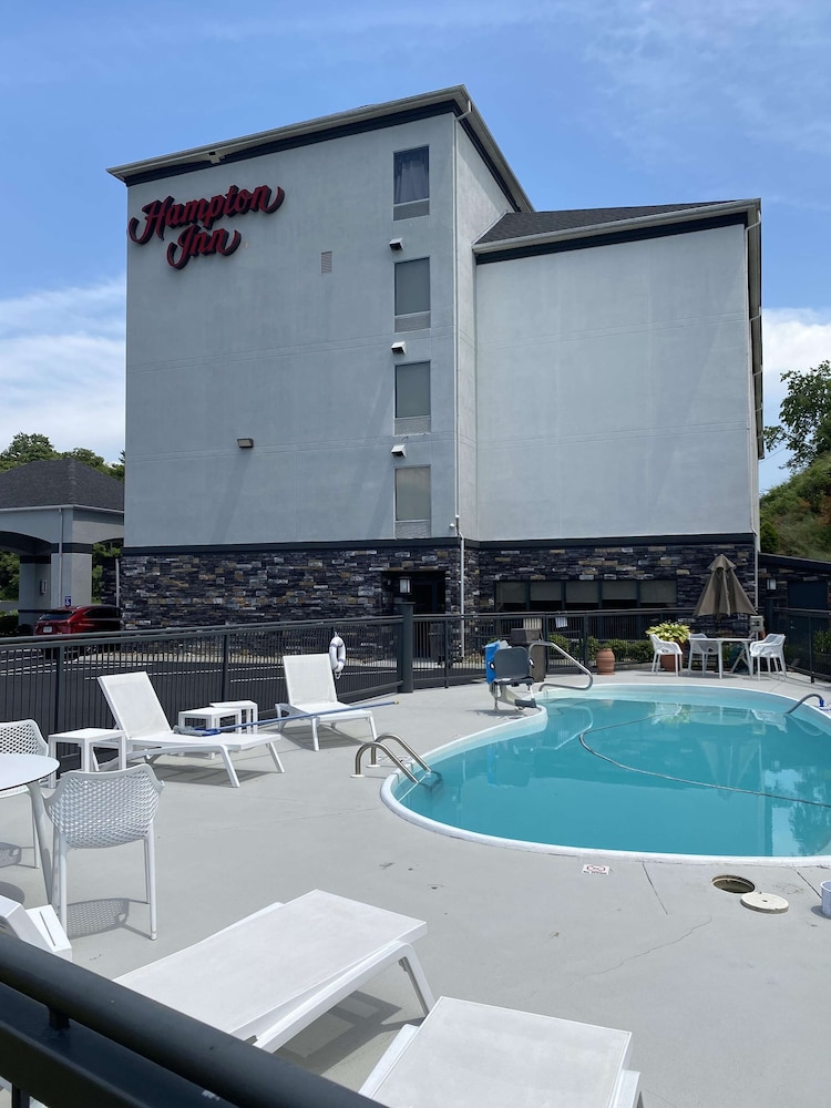 Hampton Inn Ft. Chiswell Max Meadows - photo 10
