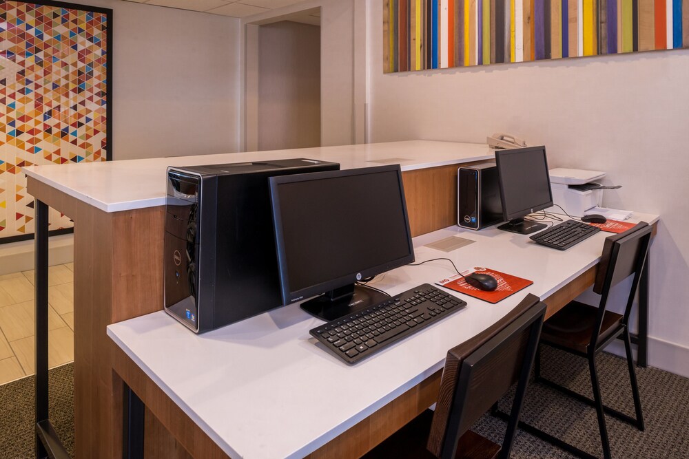 Holiday Inn Express Sierra Vista by IHG - photo 58