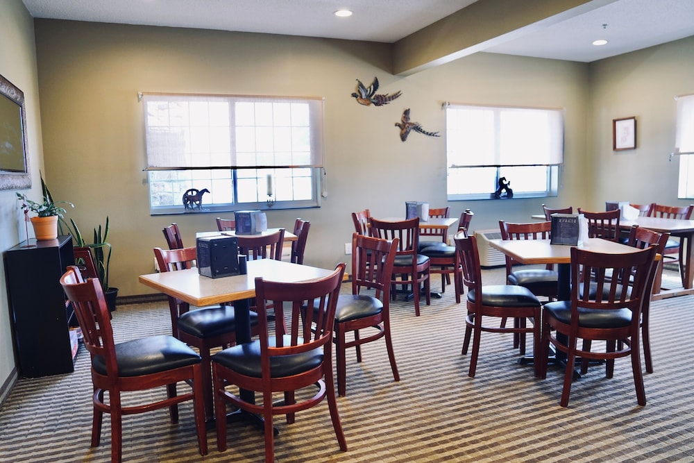 Bowman Inn & Suites - photo 4