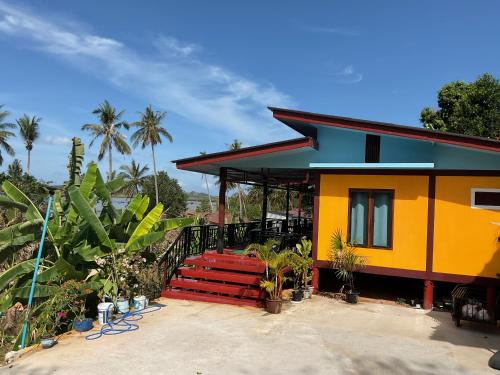 Baan Suan Sunset — Unknown City — photo 4