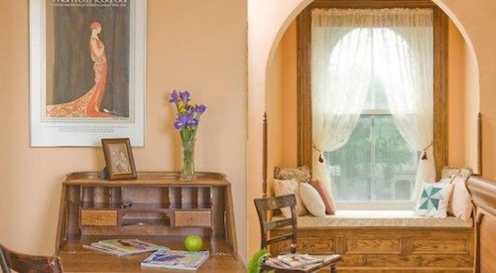 The Carriage House Inn Bed & Breakfast - photo 16