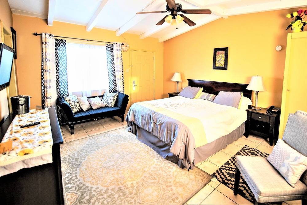 Harmony Motel - photo 7