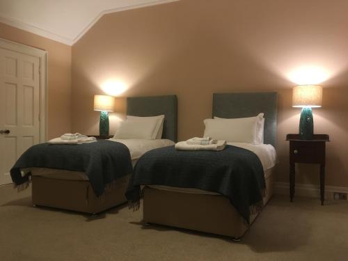 Number 6 Narrow Water Castle — 4-Star Luxury Hotel in Warrenpoint, United Kingdom