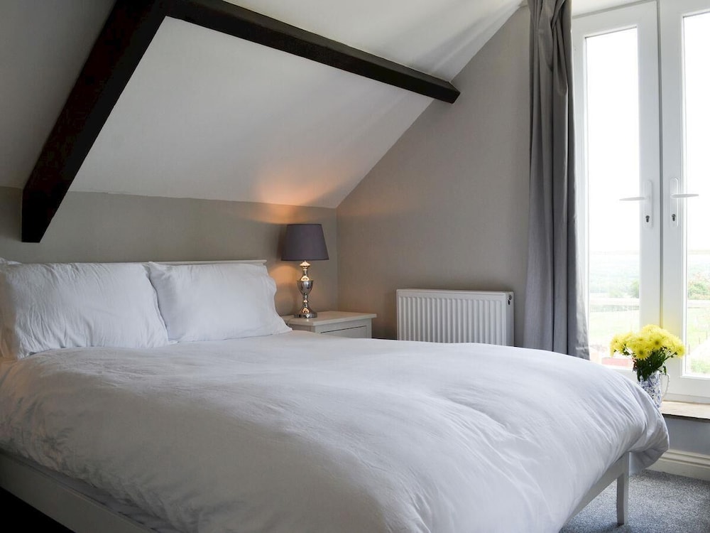 White House Cottages — 4-Star Luxury Hotel in Durham, United Kingdom
