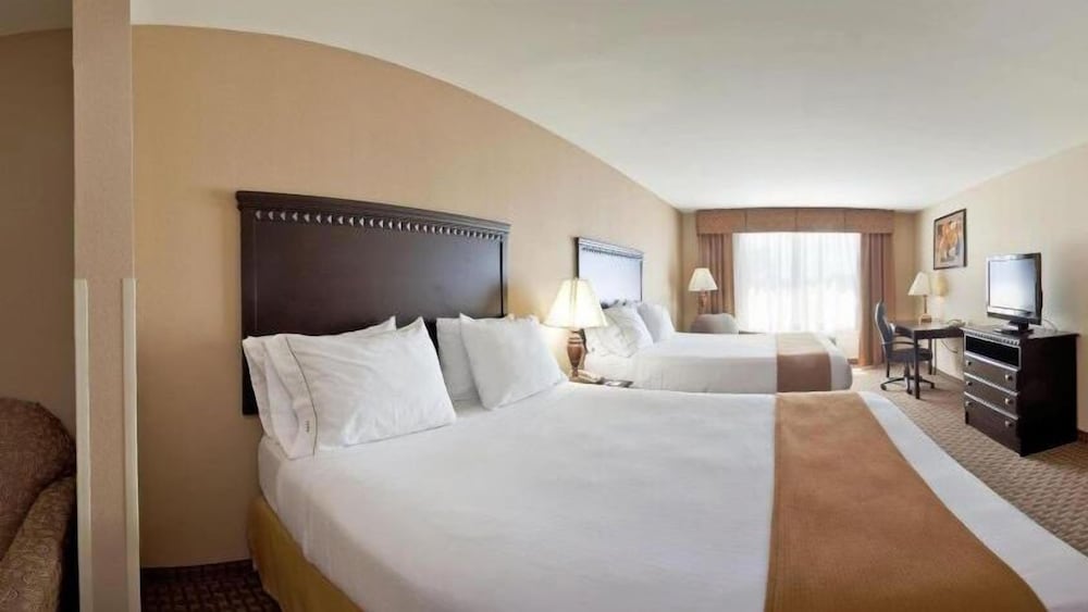 Holiday Inn Express Hotel & Suites Tappahannock by IHG - photo 6