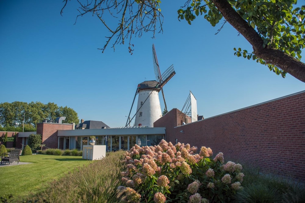Hotel AL Mulino — hotel in Maasmechelen