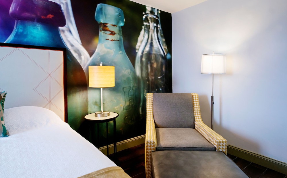 Hotel Indigo Savannah Historic District by IHG - photo 14