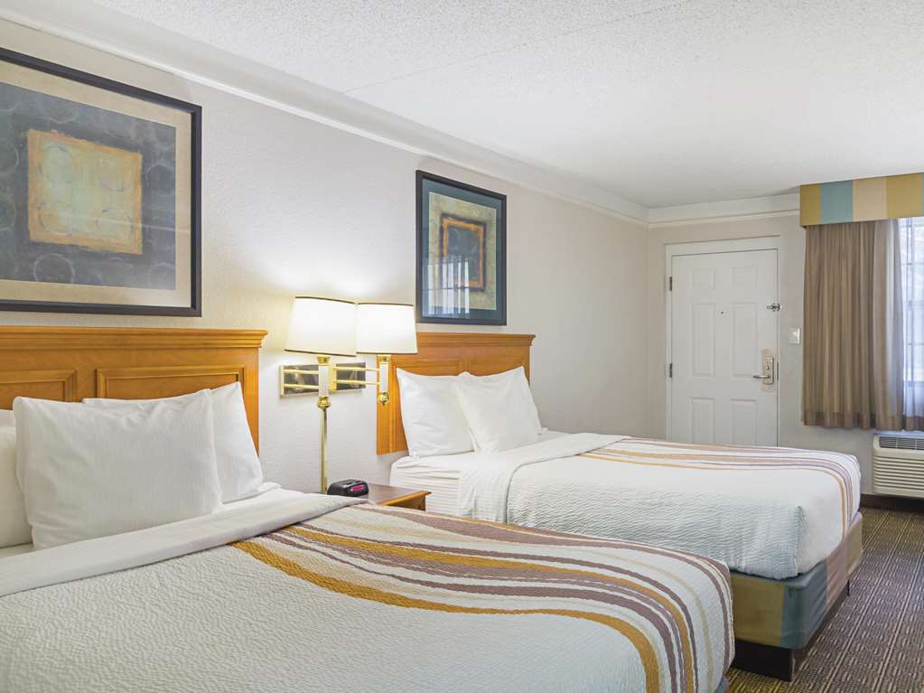 La Quinta Inn by Wyndham Denver Northglenn - photo 17