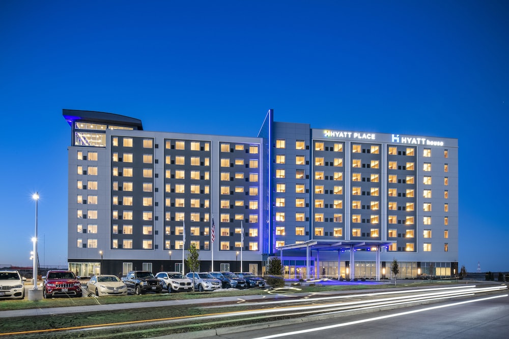 Hyatt Place East Moline Quad Cities - photo 24