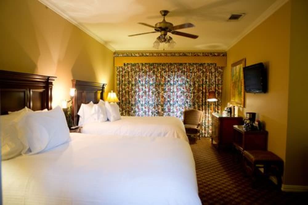 The Sanford House Inn & Spa - photo 26