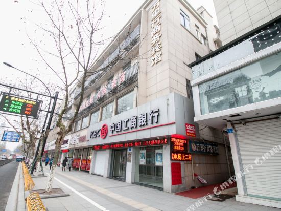 Wanlixing Business Hotel Quzhou — hotel near Quzhou Airport