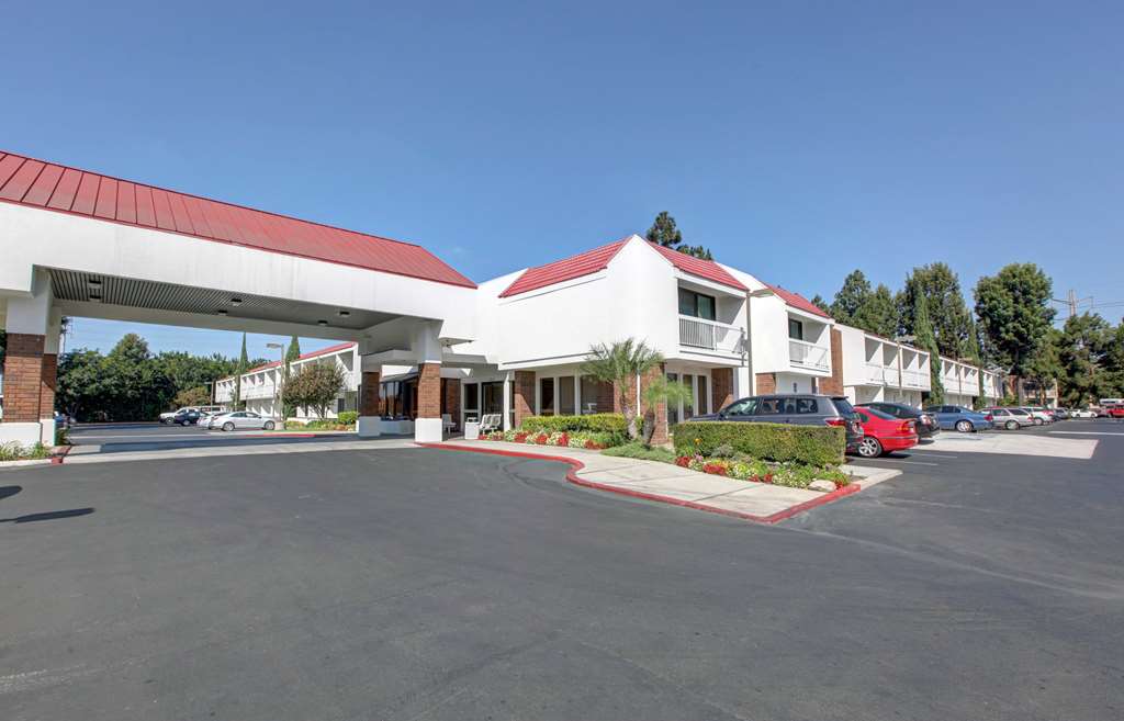 Motel 6 Irvine Orange County Airport - photo 6