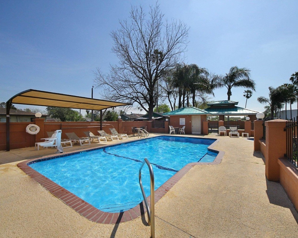 Americas Best Value Inn Pharr - photo 39