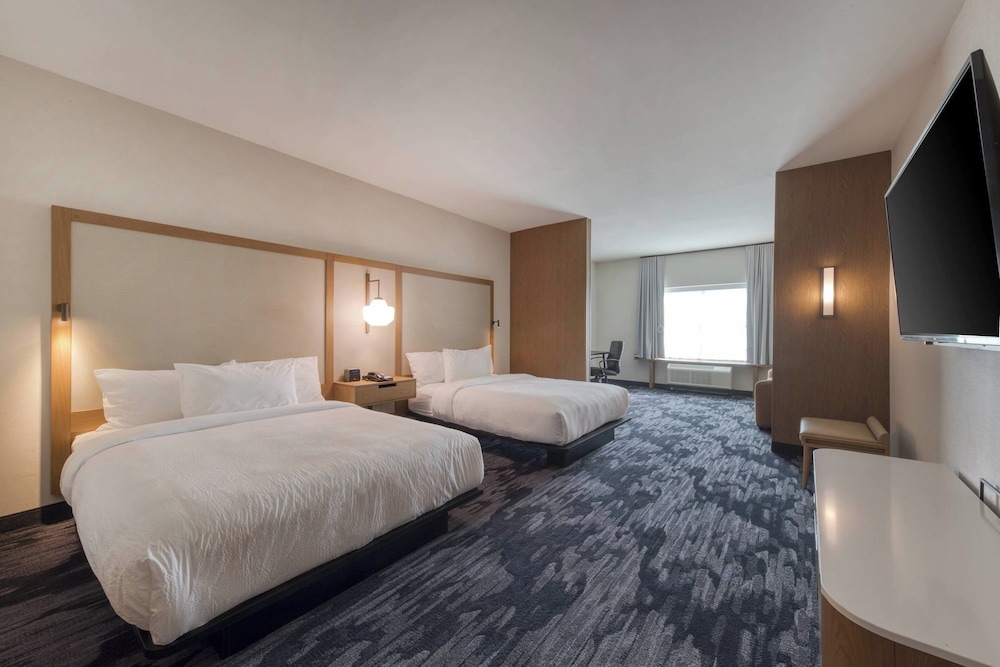 Fairfield Inn & Suites by Marriott Charlotte Belmont - photo 22