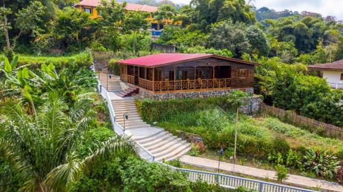 Roca Saudade Guest House 17516934 — Trindade