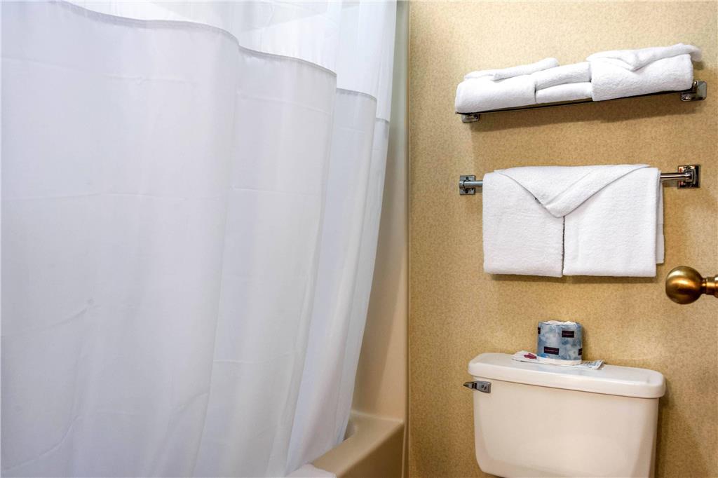 Quality Inn at Bangor Mall - photo 6