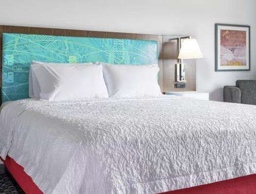Hampton Inn & Suites by Hilton Durango Downtown Area - photo 7