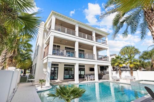 Coastal Seaclusion - last minute hotel in Destin