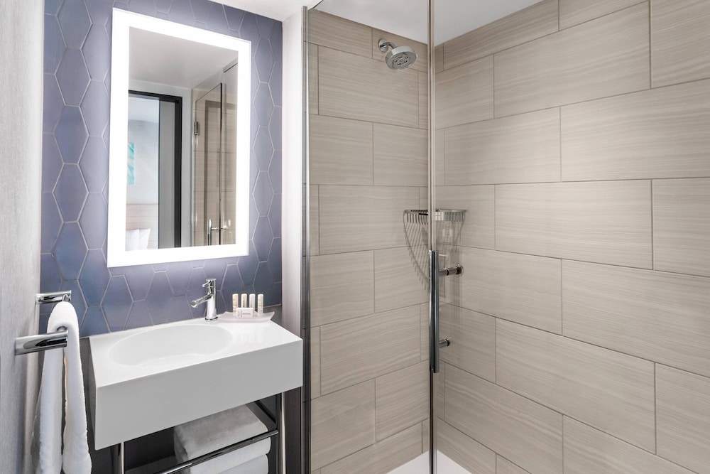 SpringHill Suites by Marriott New York Manhattan Times Square South - photo 17