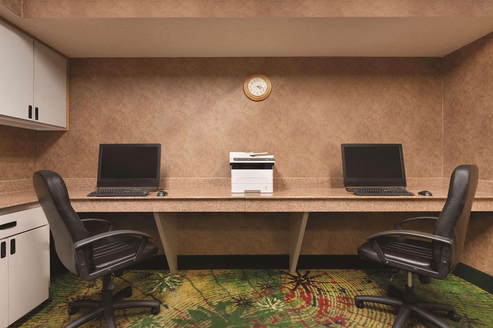 Comfort Inn & Suites Portland Corpus Christi - photo 14