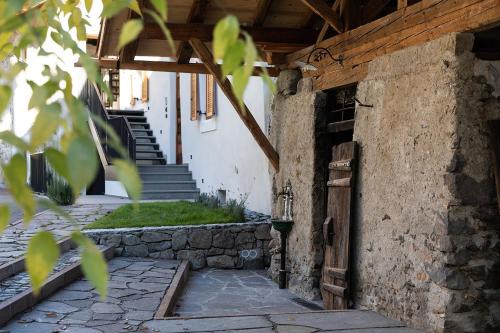 Stadler Hof — 4-Star Luxury Hotel in Lana, Italy