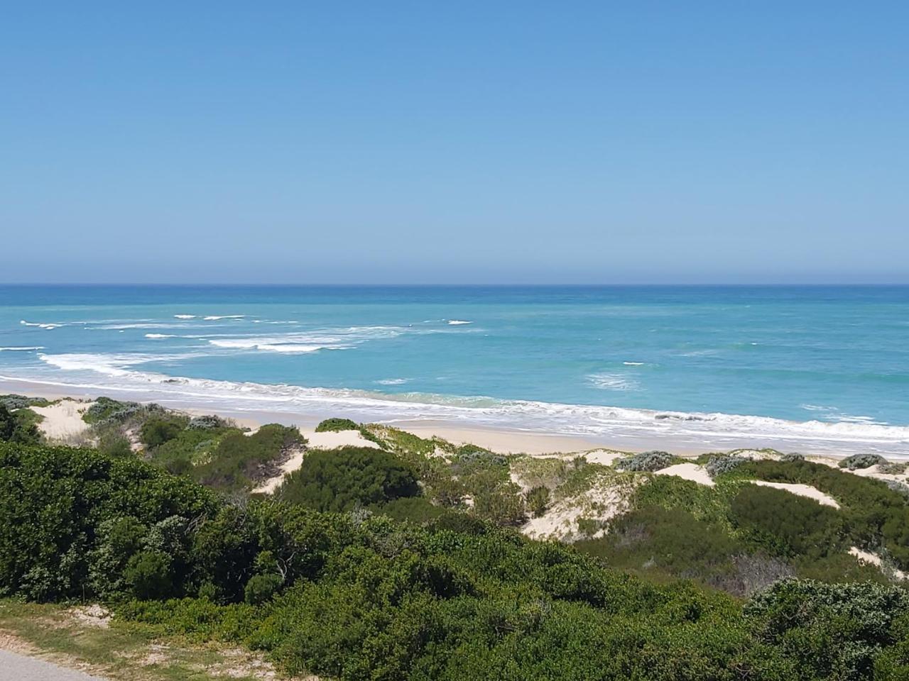 The Sparrow's Nest Beach Front Self Catering — 4-Star Luxury Hotel in Port Elizabeth, South Africa
