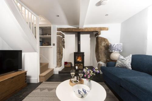 Keigwin Cottage Mousehole — 4-Star Luxury Hotel in Penzance, United Kingdom