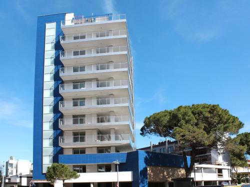 Apartment Nashira 6 by Interhome — 4-Star Luxury Hotel in Lignano Sabbiadoro, Italy